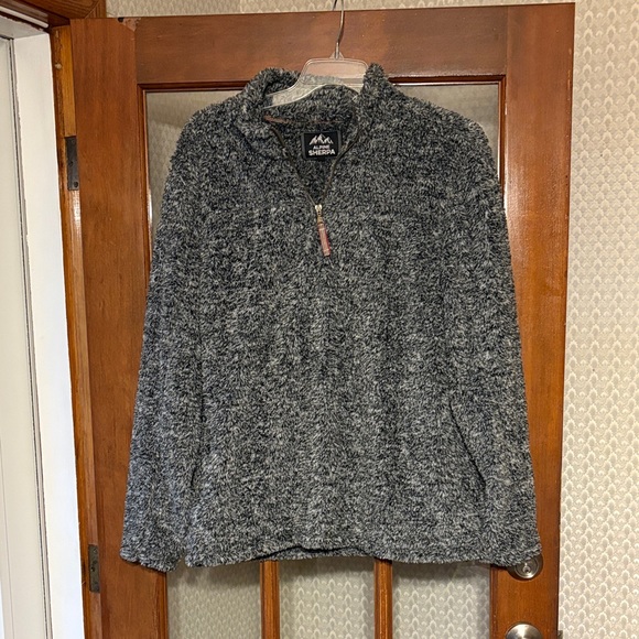 Alpine Other - Alpine Sherpa Fleece Quarter-Zip in Gray